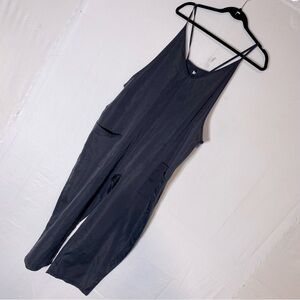 5/$25 Black Lightweight Polyester Overalls Jumpsuit L